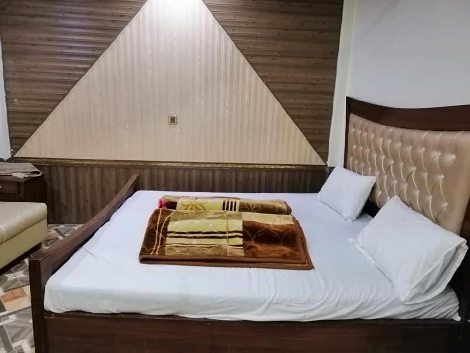 Madina Tower Hotel & Restaurant Bahrain Kültér fotó